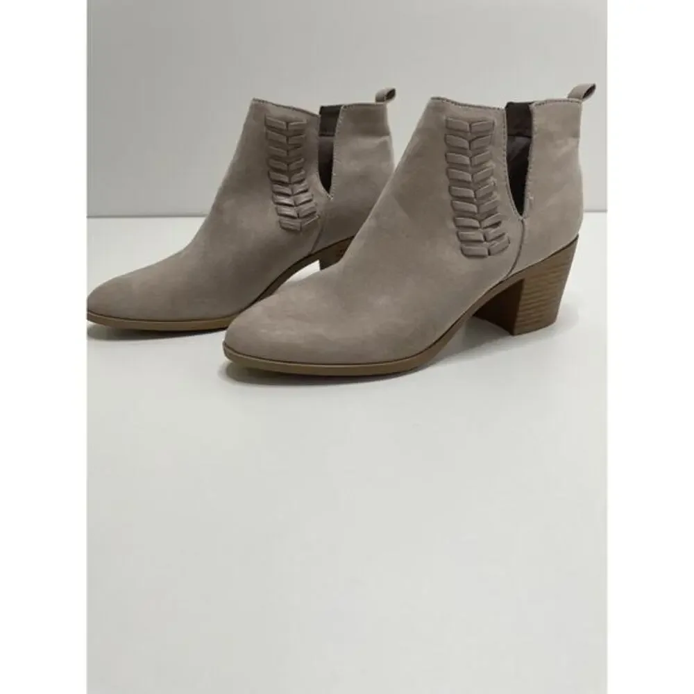Qupid Booties Boots Taupe Women’s Size 7 Square Block Heel Cowgirl Rodeo Country